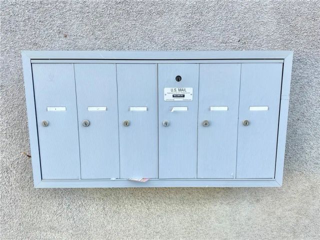 7327 Kester Avenue 3, Van Nuys, CA 91405