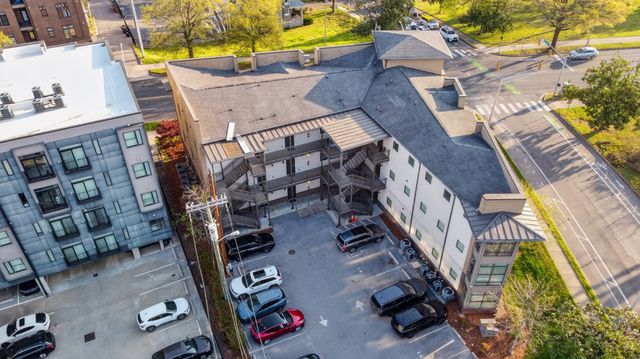 1700 Belcourt Ave Apt 105, Nashville, TN 37212