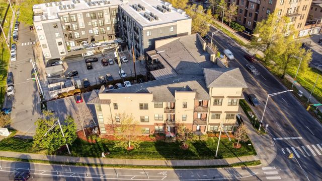 1700 Belcourt Ave Apt 105, Nashville, TN 37212