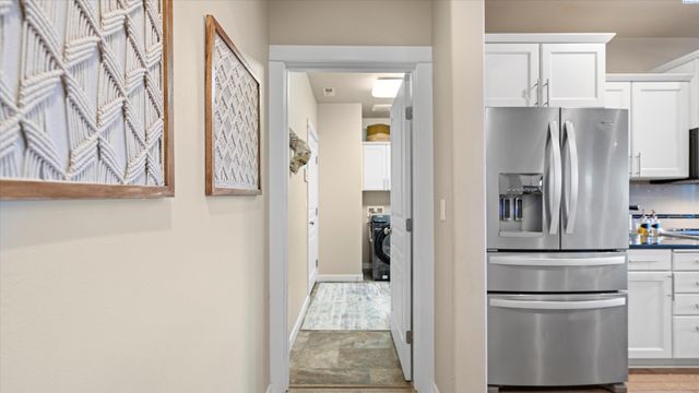 6614 Aintree Drive, Pasco, WA 99301