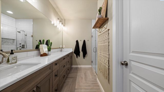 6614 Aintree Drive, Pasco, WA 99301