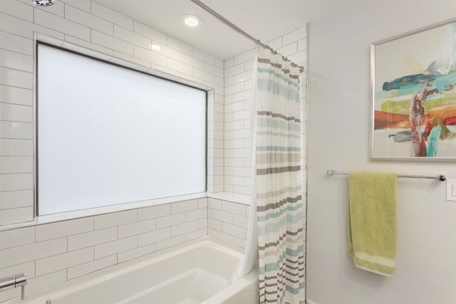 5100 Verde Valley Lane 135, Dallas, TX 75254