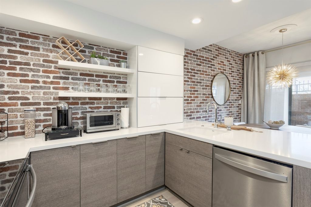 5100 Verde Valley Lane 135, Dallas, TX 75254