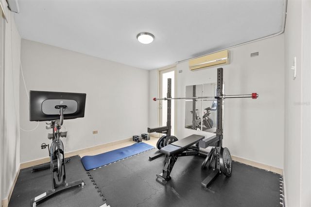 COND D'VILLAS CARR 833 KM 11.8 F-2, Guaynabo, PR 00971