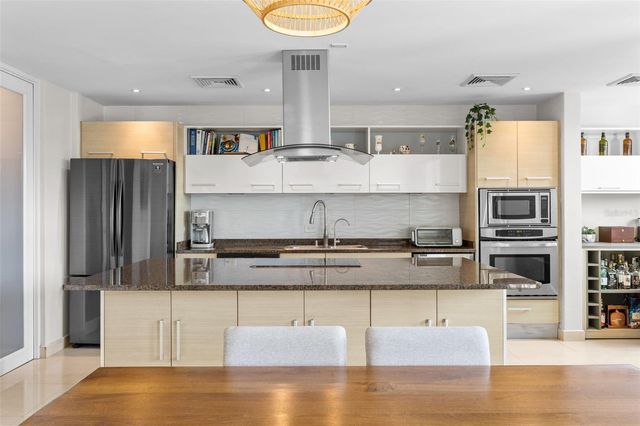 COND D'VILLAS CARR 833 KM 11.8 F-2, Guaynabo, PR 00971
