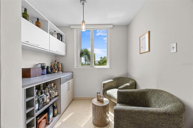 COND D'VILLAS CARR 833 KM 11.8 F-2, Guaynabo, PR 00971