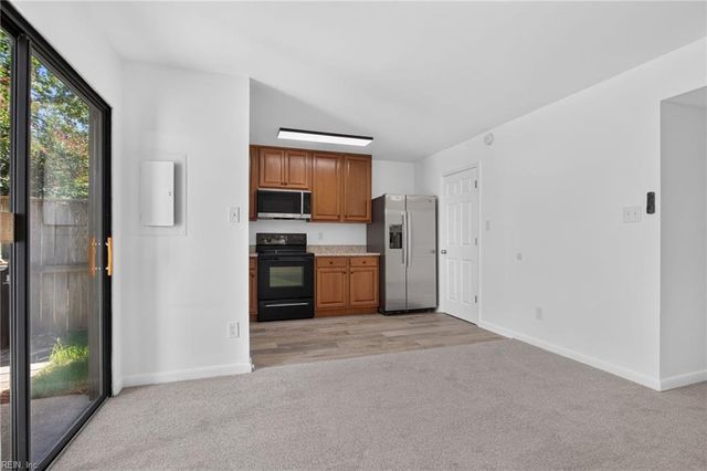 2502 London Company WAY, Williamsburg, VA 23185