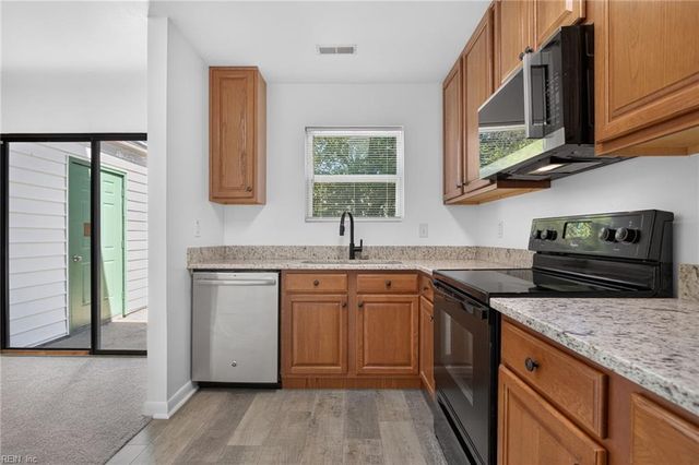 2502 London Company WAY, Williamsburg, VA 23185