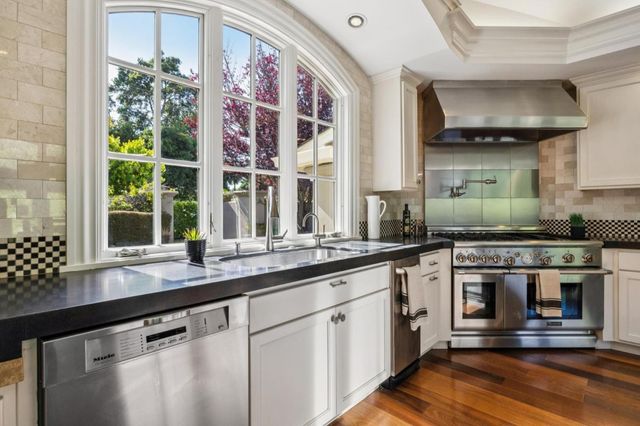451 S Clark Avenue, Los Altos, CA 94024