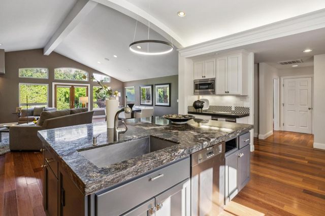 451 S Clark Avenue, Los Altos, CA 94024