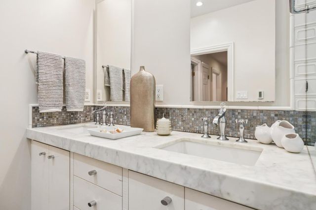 451 S Clark Avenue, Los Altos, CA 94024