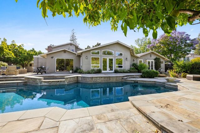 451 S Clark Avenue, Los Altos, CA 94024