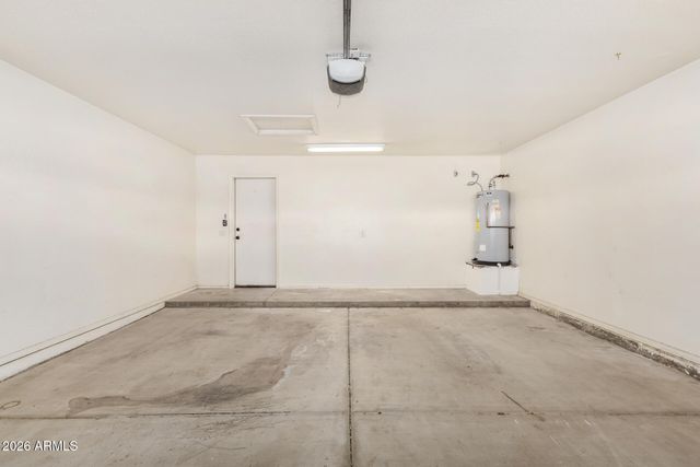 4513 E DRY CREEK Road, Phoenix, AZ 85044