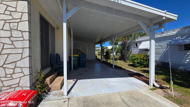 861 Pecan Circle, Barefoot Bay, FL 32976
