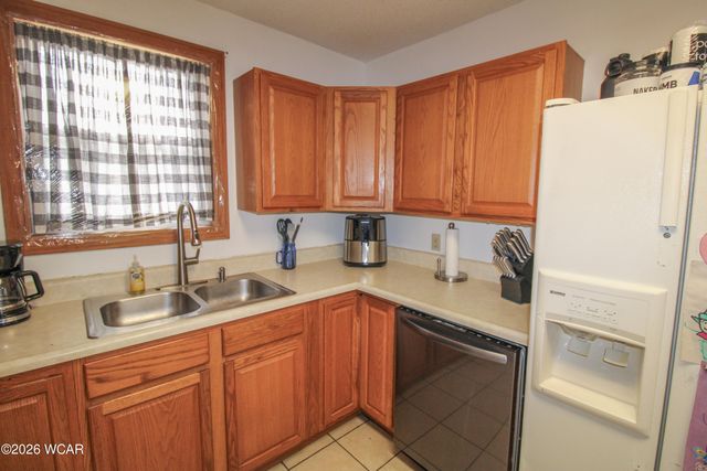 475 Kenmore Street, Lima, OH 45807