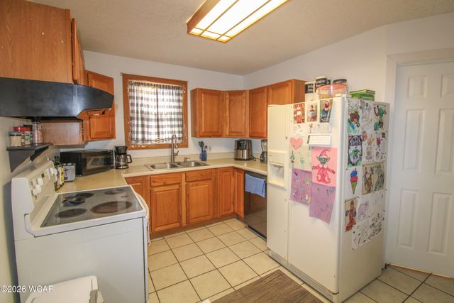 475 Kenmore Street, Lima, OH 45807