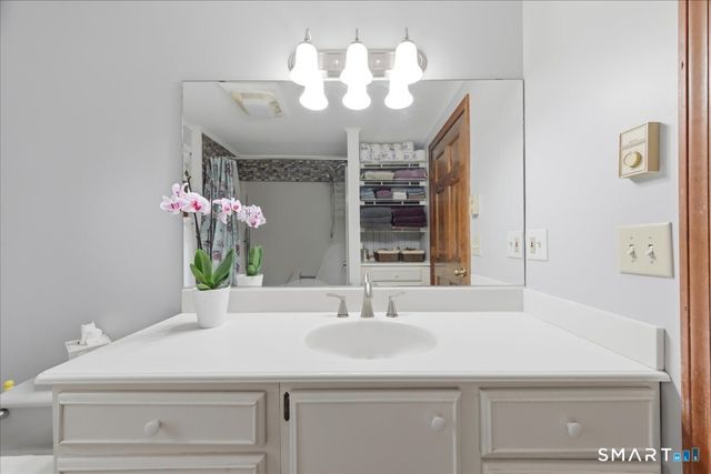 21 Four Mile River Road, Old Lyme, CT 06371