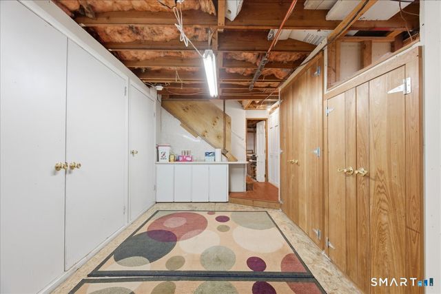 21 Four Mile River Road, Old Lyme, CT 06371