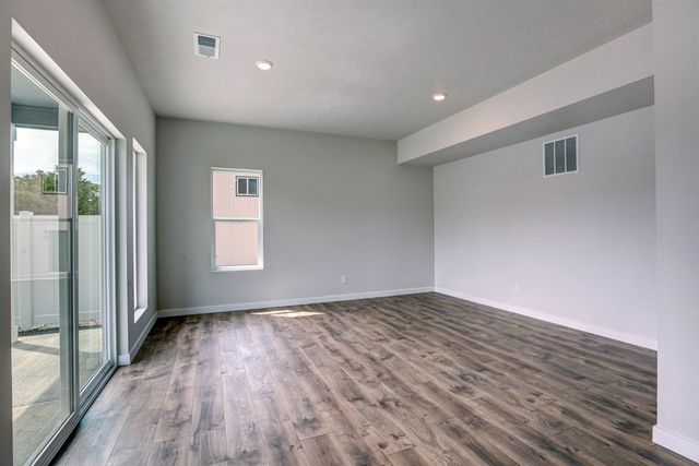 428 N Martini Ln, Spokane Valley, WA 99216