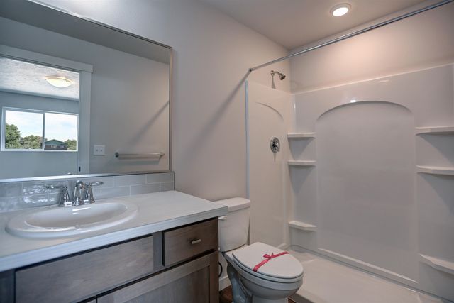 428 N Martini Ln, Spokane Valley, WA 99216