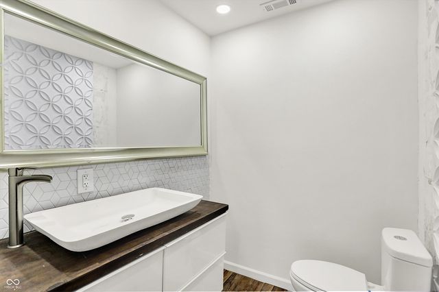 1212 S Senate Avenue, Indianapolis, IN 46225