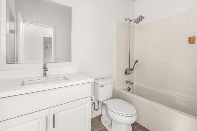 1609 Holly Leaf Way, Oceanside, CA 92056