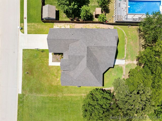 1223 Buckingham, Ardmore, OK 73401