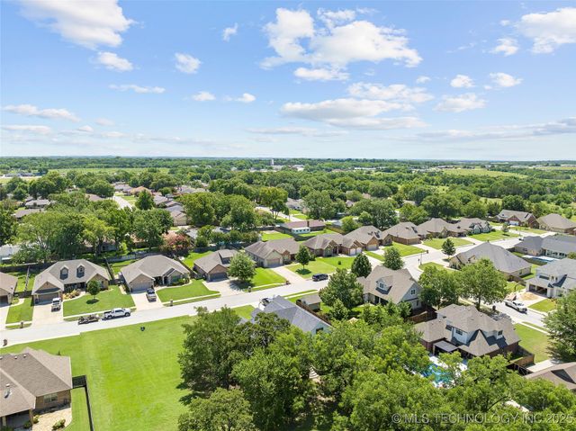 1223 Buckingham, Ardmore, OK 73401