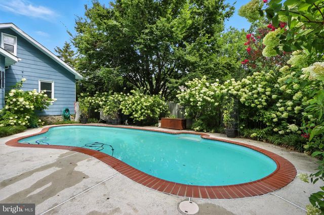 5721 RIDGEDALE RD, Baltimore, MD 21209