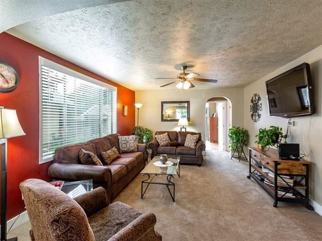 1207 W Shannon Ave, Spokane, WA 99207