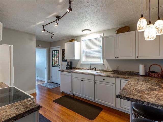 1207 W Shannon Ave, Spokane, WA 99207