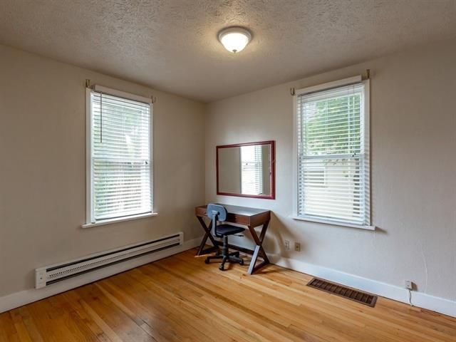 1207 W Shannon Ave, Spokane, WA 99207