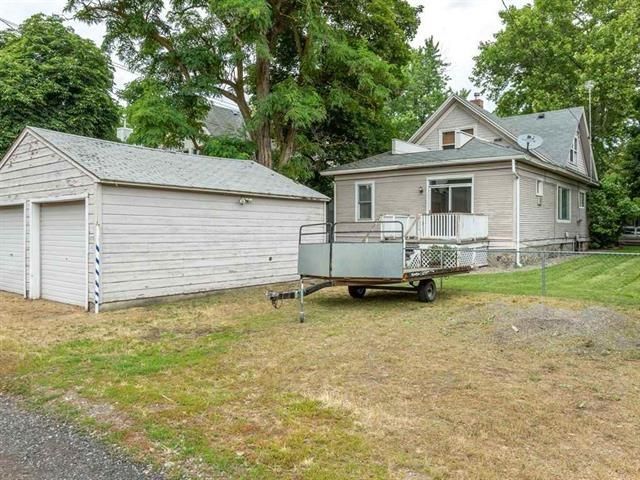 1207 W Shannon Ave, Spokane, WA 99207