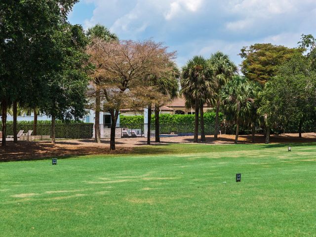 16014 Laurel Creek Drive, Delray Beach, FL 33446