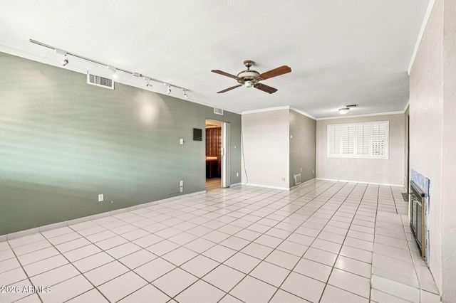 9639 N 19TH Street, Phoenix, AZ 85020