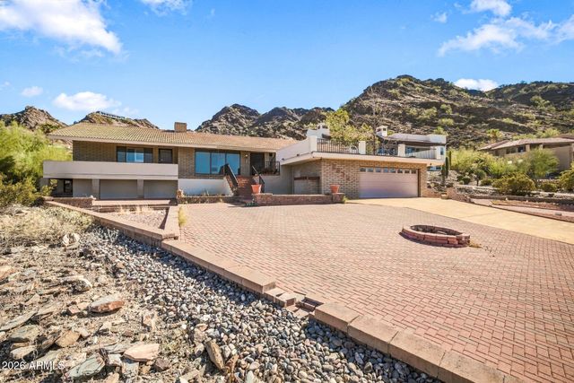9639 N 19TH Street, Phoenix, AZ 85020