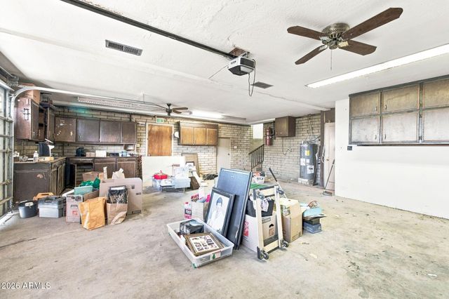 9639 N 19TH Street, Phoenix, AZ 85020