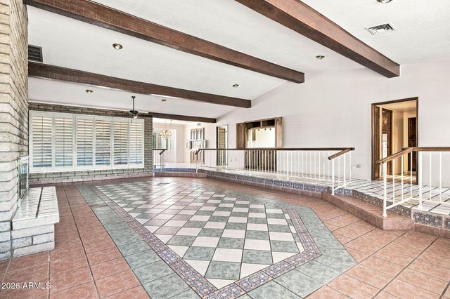 9639 N 19TH Street, Phoenix, AZ 85020