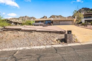 9639 N 19TH Street, Phoenix, AZ 85020