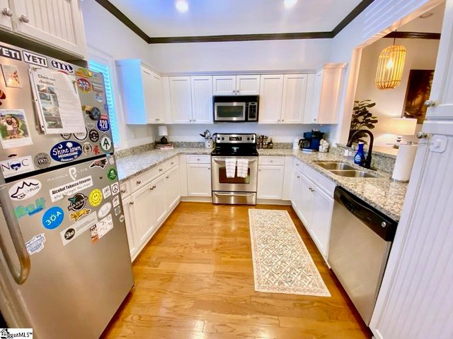 20 Howe Street Unit 11, Greenville, SC 29601