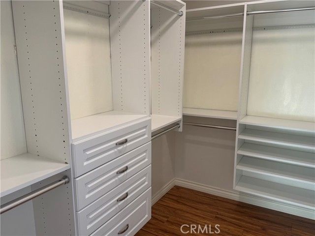 19216 Hamlin Drive 8, Reseda (los Angeles), CA 91335