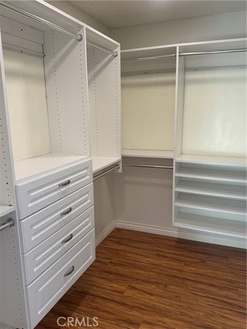 19216 Hamlin Drive 8, Reseda (los Angeles), CA 91335