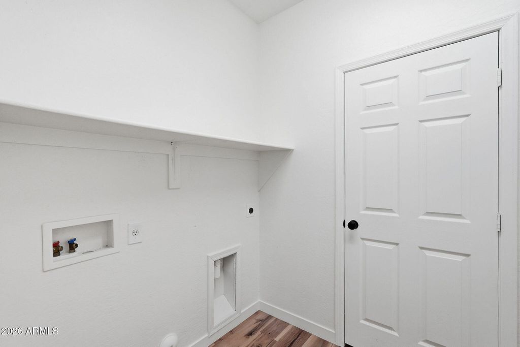 Image 27 of property listing at 3412 S 93RD Lane, Tolleson, AZ 85353