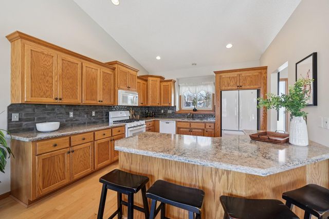 6806 Aldrich Avenue N, Brooklyn Center, MN 55430