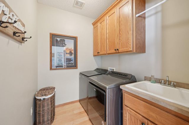 6806 Aldrich Avenue N, Brooklyn Center, MN 55430