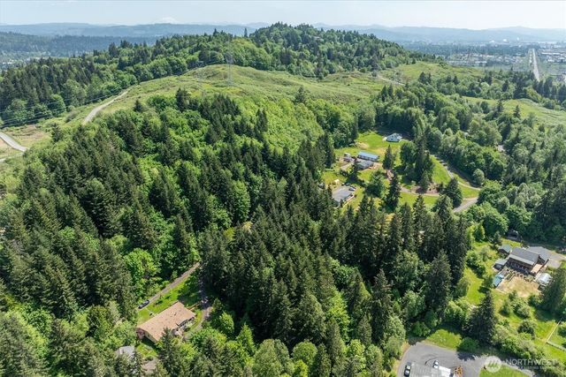 120 Solo Meadows Lane, Longview, WA 98632