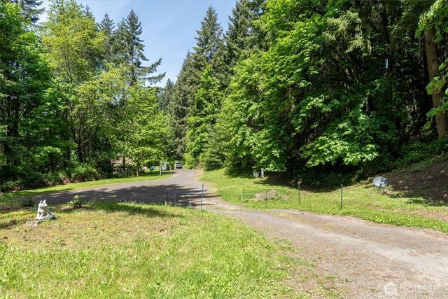 120 Solo Meadows Lane, Longview, WA 98632