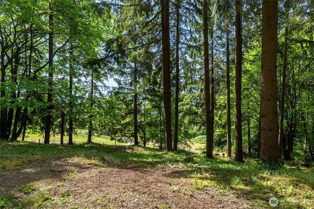 120 Solo Meadows Lane, Longview, WA 98632