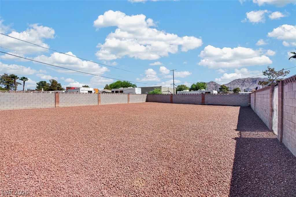 4920 Nettie Avenue, Las Vegas, NV 89110 — photo 2