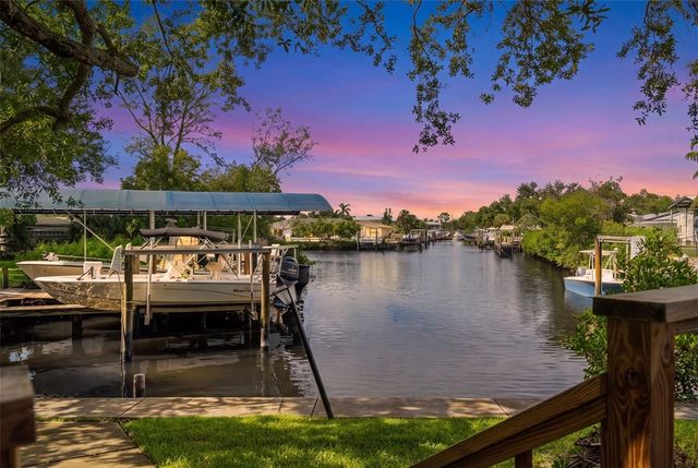 2002 8TH STREET W, Palmetto, FL 34221